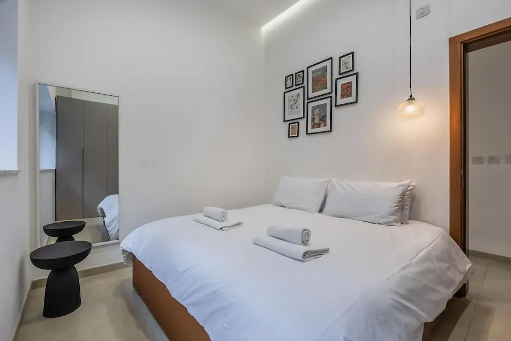 St. Julian'S Urban Escape Apartment Malta