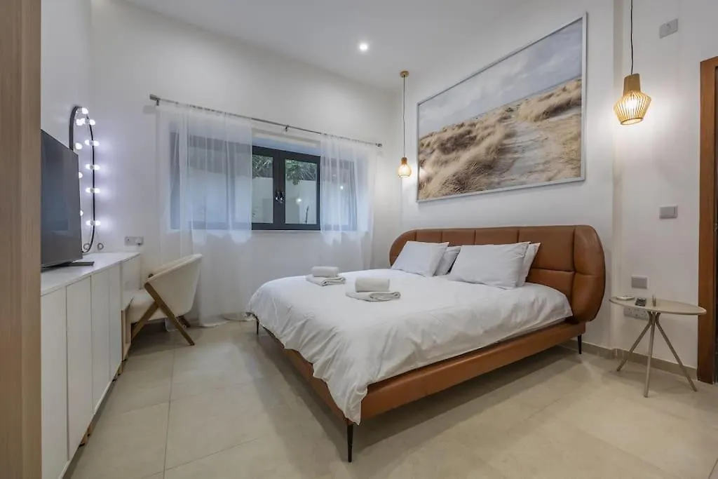 St. Julian'S Urban Escape Apartment